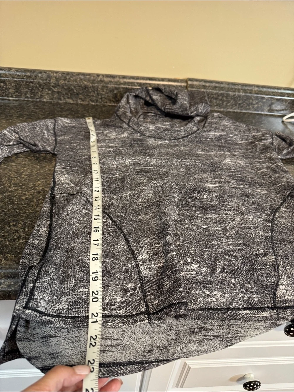 Lululemon Forever Endeavour Long Sleeve Rulu Cowl Neck Pullover Size 8